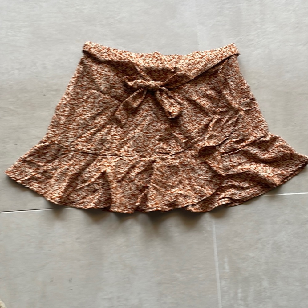 Altard State pull on skirt, orange and cream, tie in front, size M